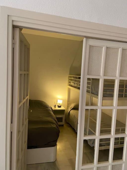 Apartment 2 Bedroom Flat In Golden Mile For 4 People Max Marbella