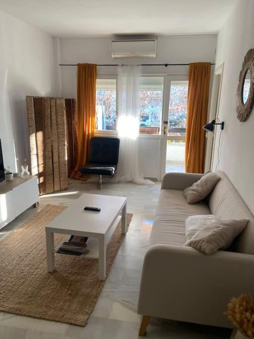 2 Bedroom Flat In Golden Mile For 4 People Max * Marbella